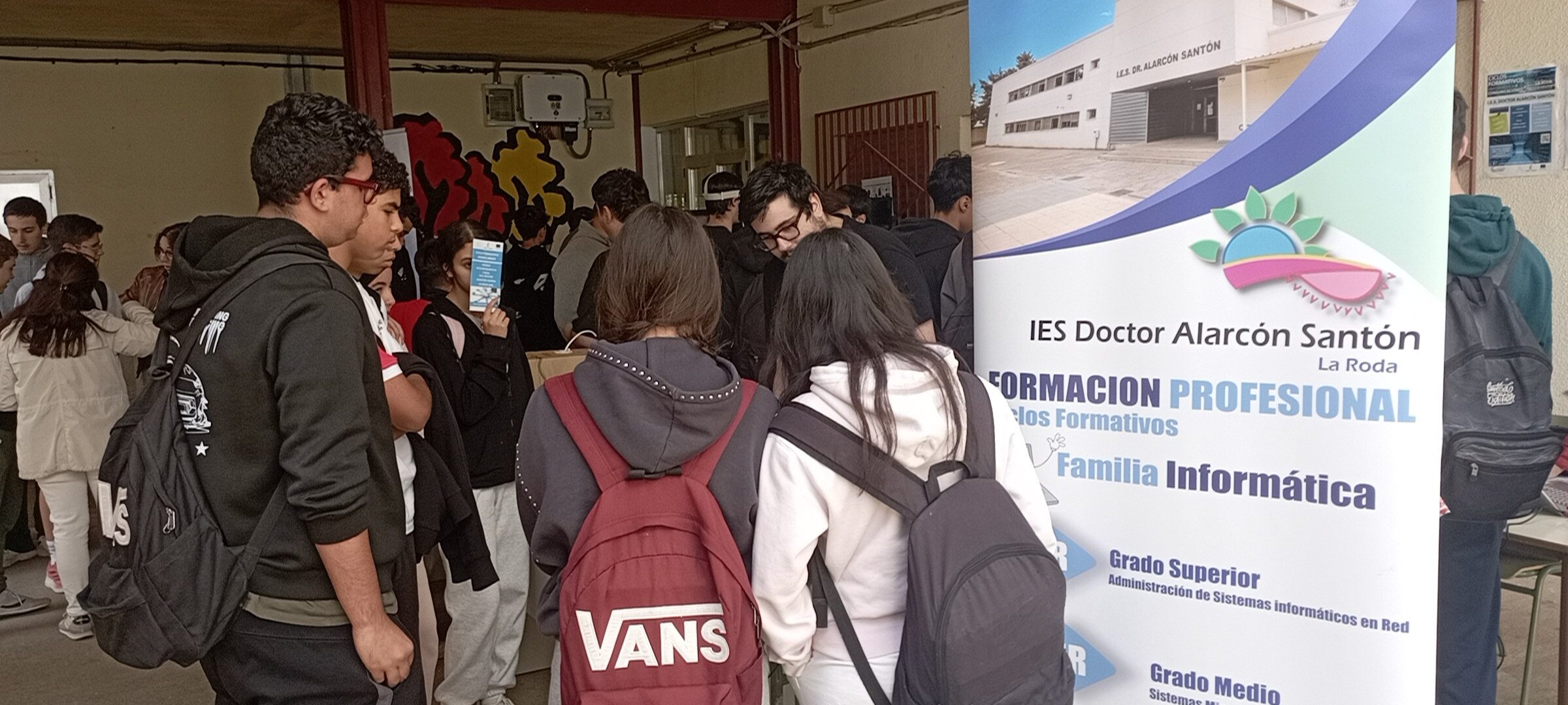 Feria de Informática en el IES Doctor Alarcón Santón
